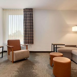 Studio Suite Two Queen Beds Mobility Access or Non-Smoking